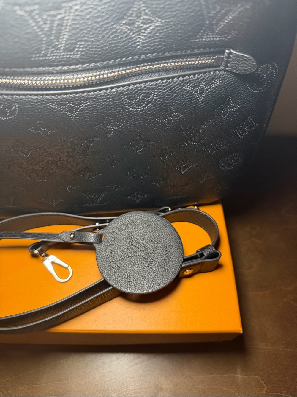 Authentic Louis Vuitton Black Monogram Empreinte Leather Shoulder Bag - Picture 9 of 11